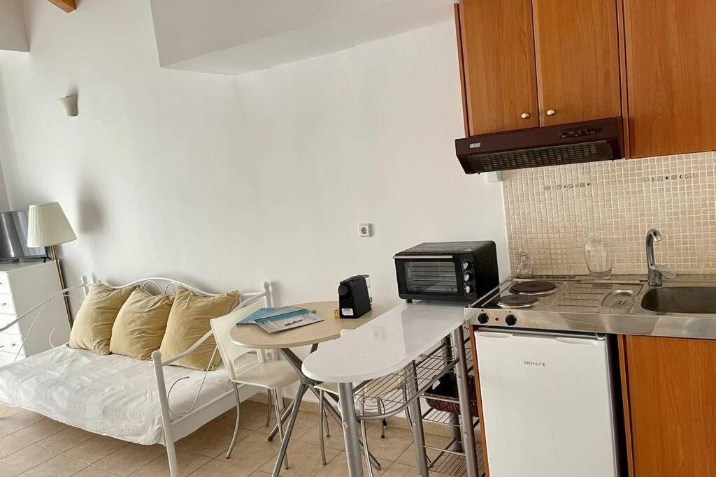 Studio Stay White Room Kalamata Exteriér fotografie